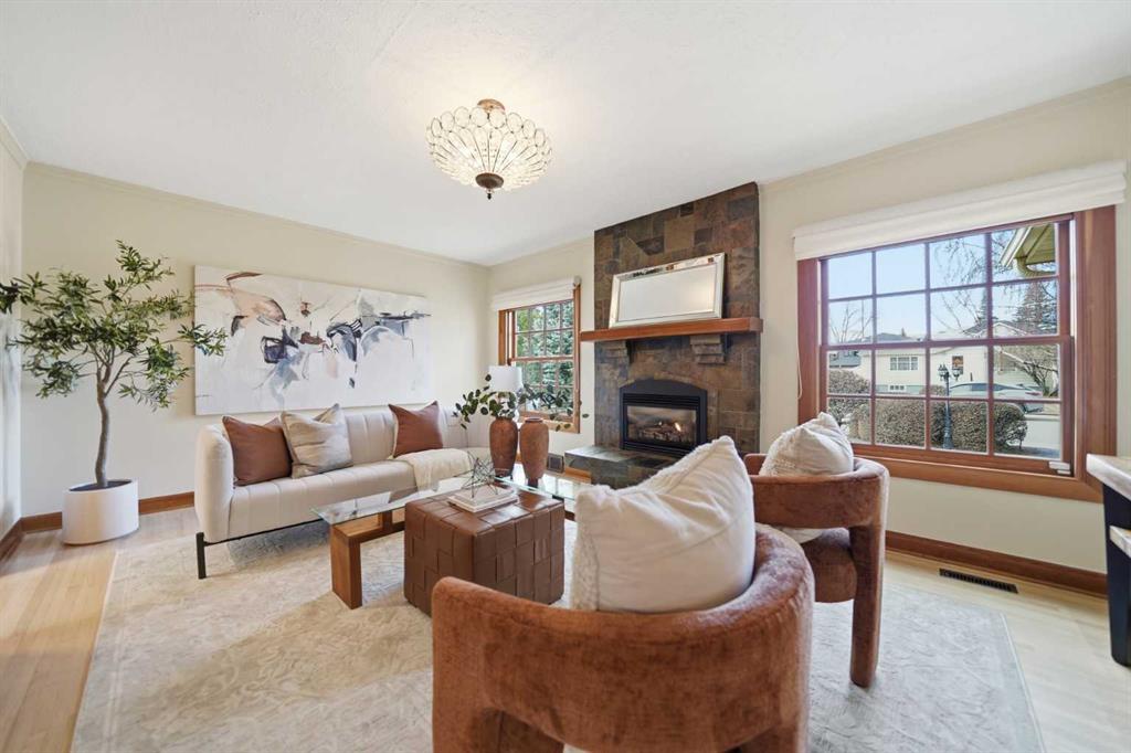 Picture for 2208 31 Street SW