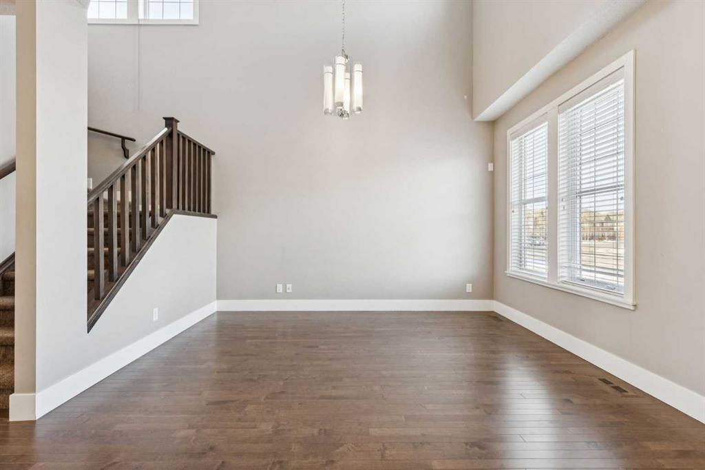 Picture for 442 Quarry Park Boulevard SE