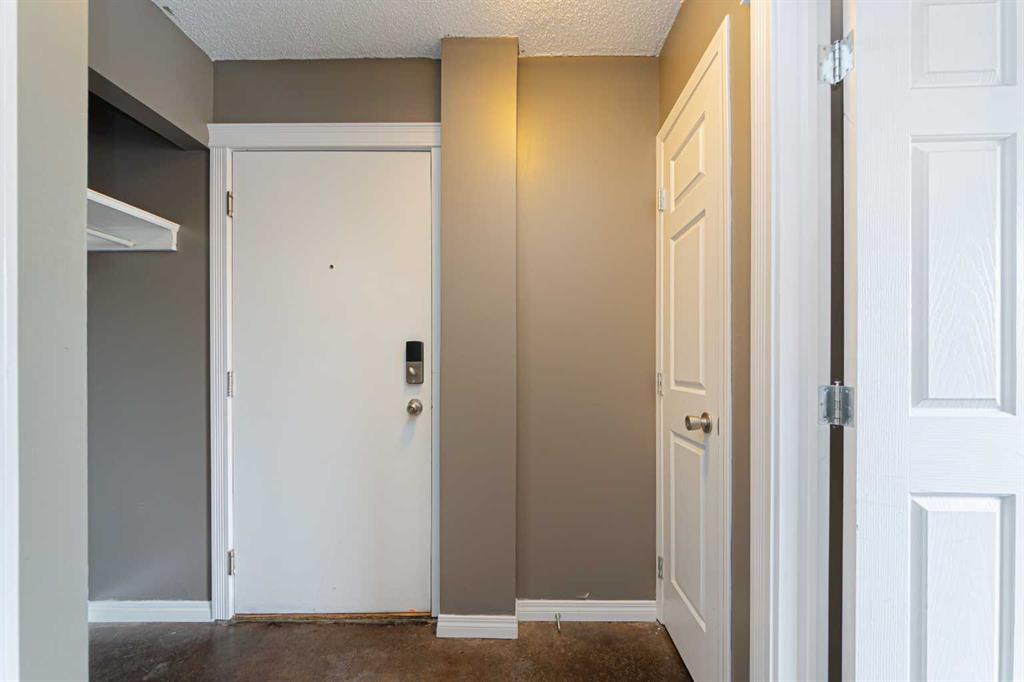 Picture for 304, 117 23 Avenue SW