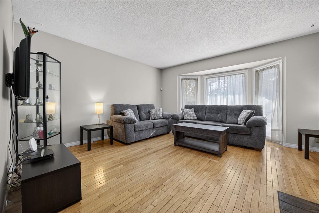 Picture for 178 Templehill Drive NE