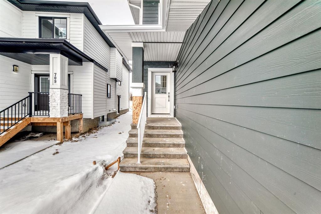 Picture for 707 Mandalay Avenue 