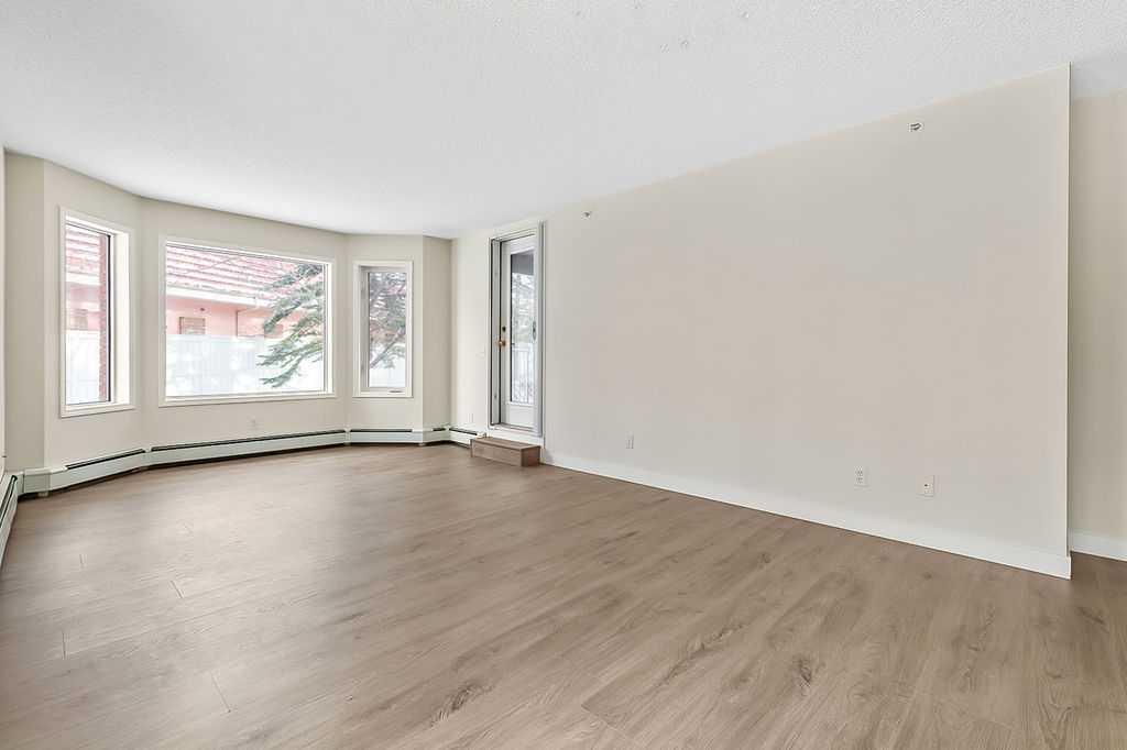 Picture for 1103, 1103 Hawksbrow Point NW