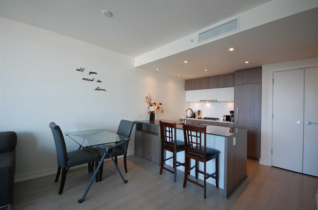 Picture for 901, 128 2 Street SW