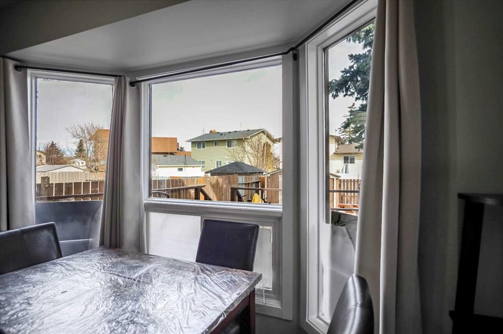 Picture for 52 Templeby Way NE