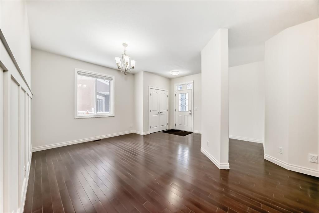 Picture for 76 SADDLELAKE GREEN  NE