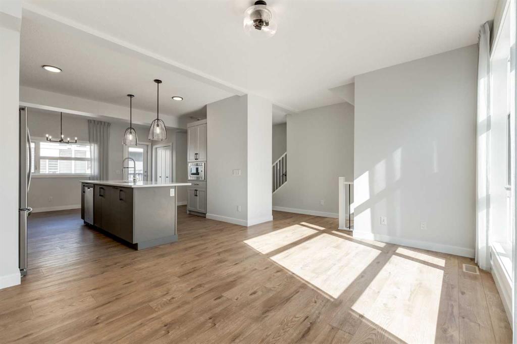 Picture for 121 Walden Lane SE