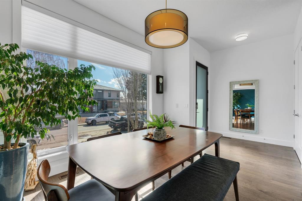 Picture for 2231 36 Street SW