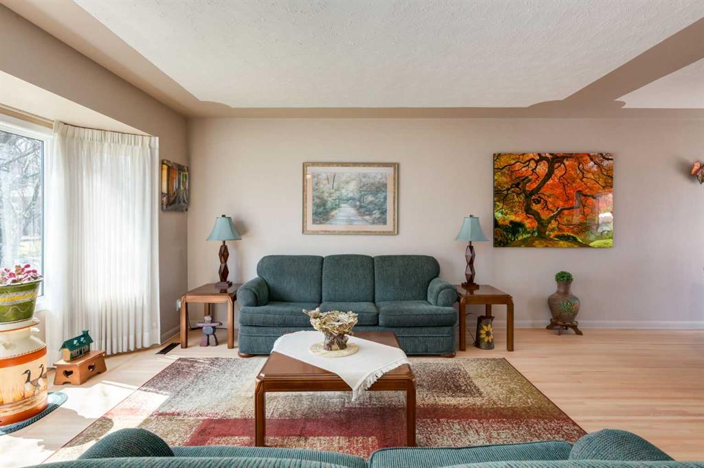 Picture for 24 Hobart Road SW