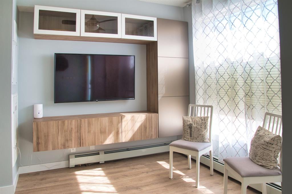 Picture for 112, 1740 9 Street NW