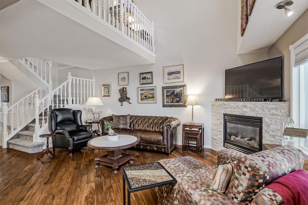 Picture for 25, 200 Sandstone Drive NW