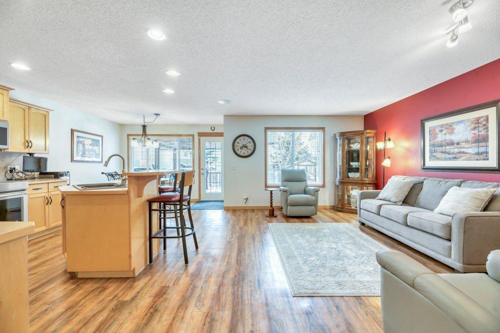 Picture for 187 Brightondale Crescent SE