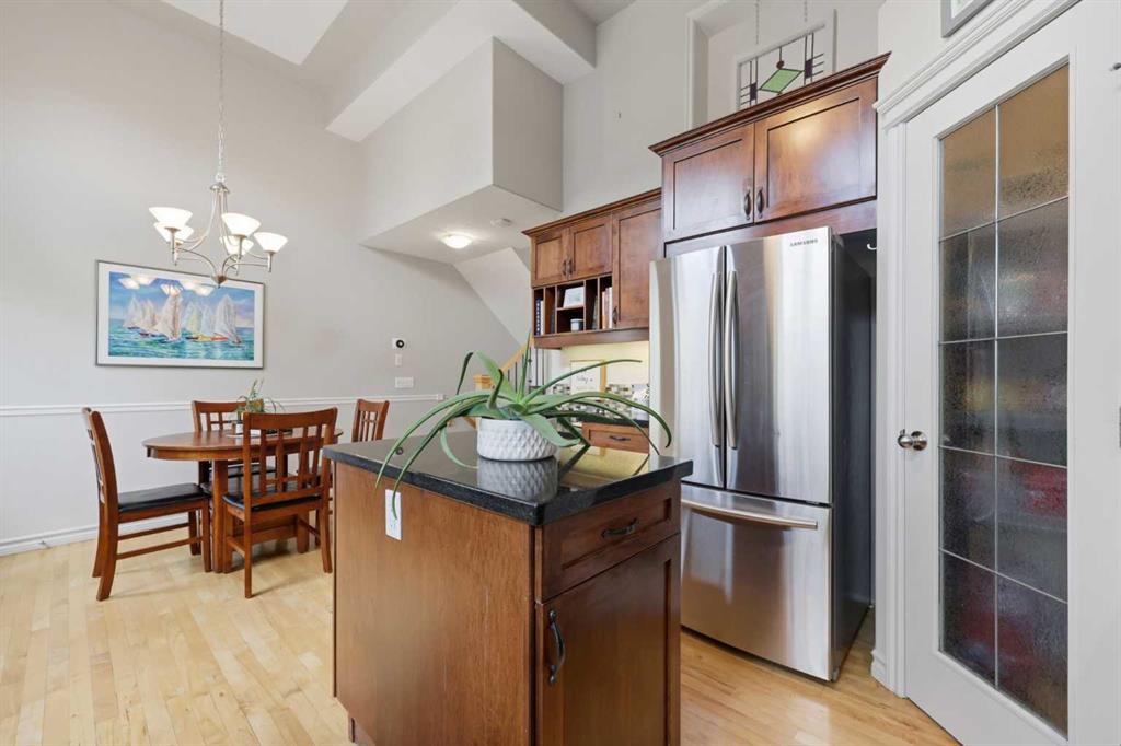 Picture for 302 Inglewood Grove SE