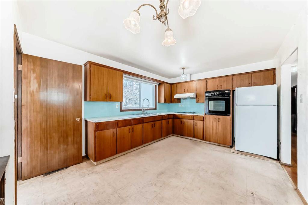 Picture for 8623 Alanwood Street SE