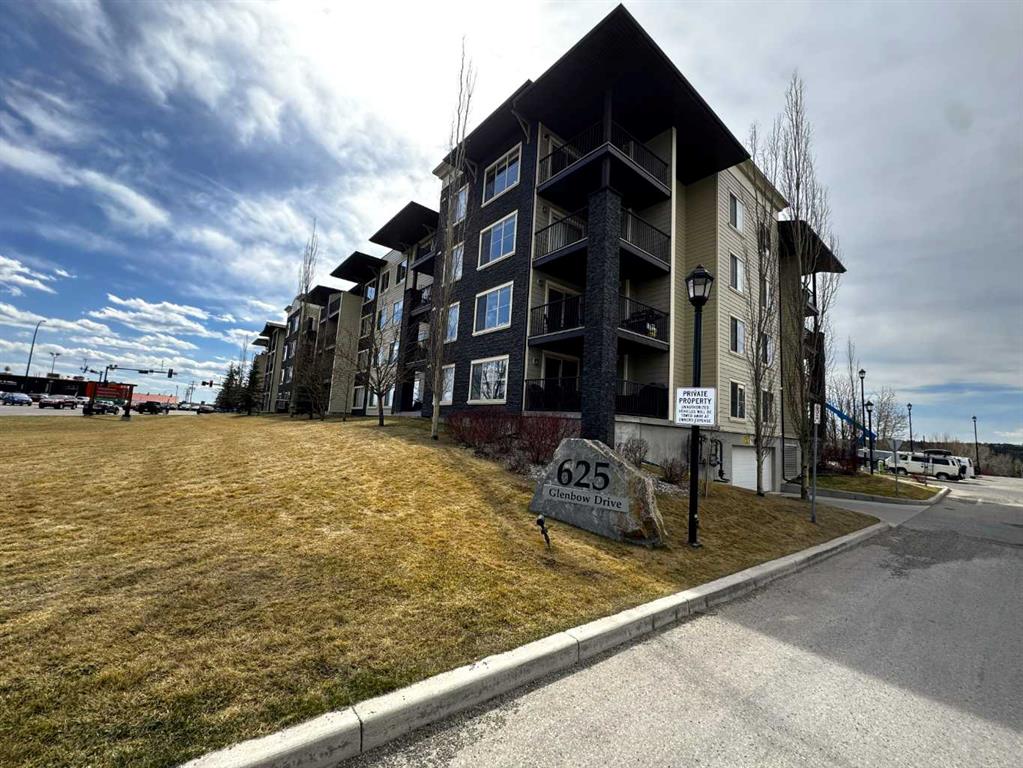 Picture for 1103, 625 Glenbow Drive 