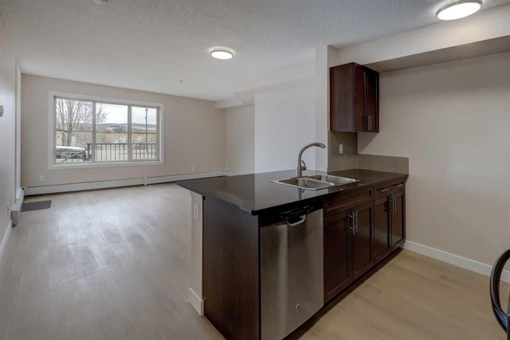Picture for 1103, 625 Glenbow Drive 