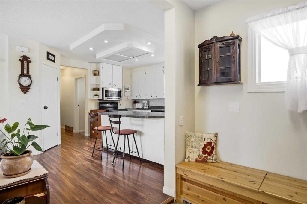 Picture for 4306 55 Avenue 