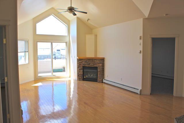 Picture for 1315, 7451 Springbank Boulevard SW