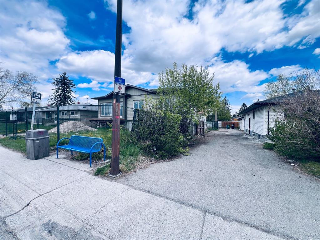Picture for 2626 44 Street SE