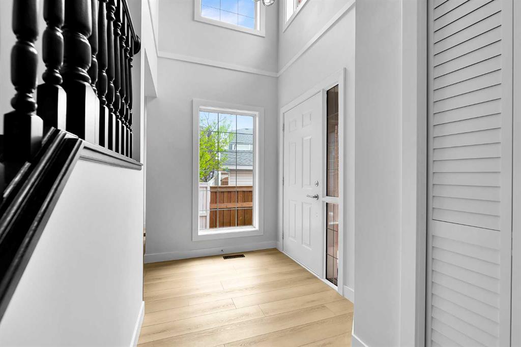 Picture for 163 Citadel Park NW