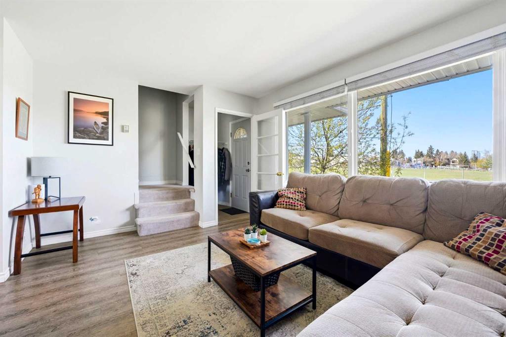 Picture for 583 Killarney Glen Court SW