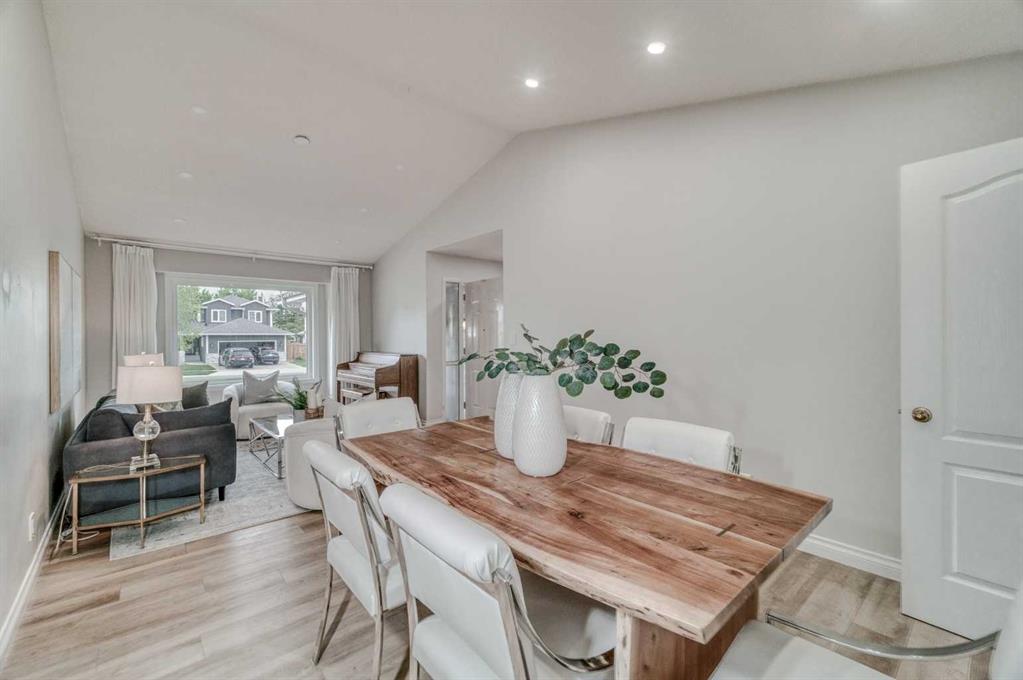 Picture for 8286 Edgebrook Drive NW