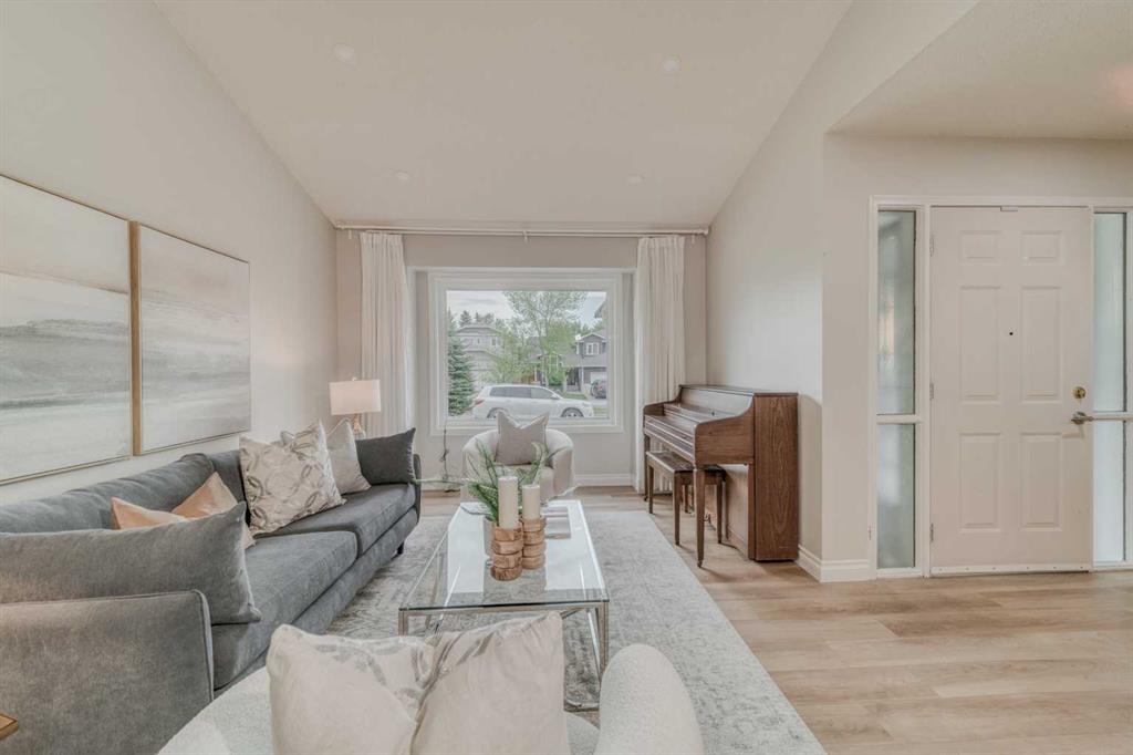 Picture for 8286 Edgebrook Drive NW