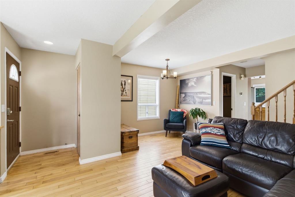 Picture for 90 Coventry Lane NE