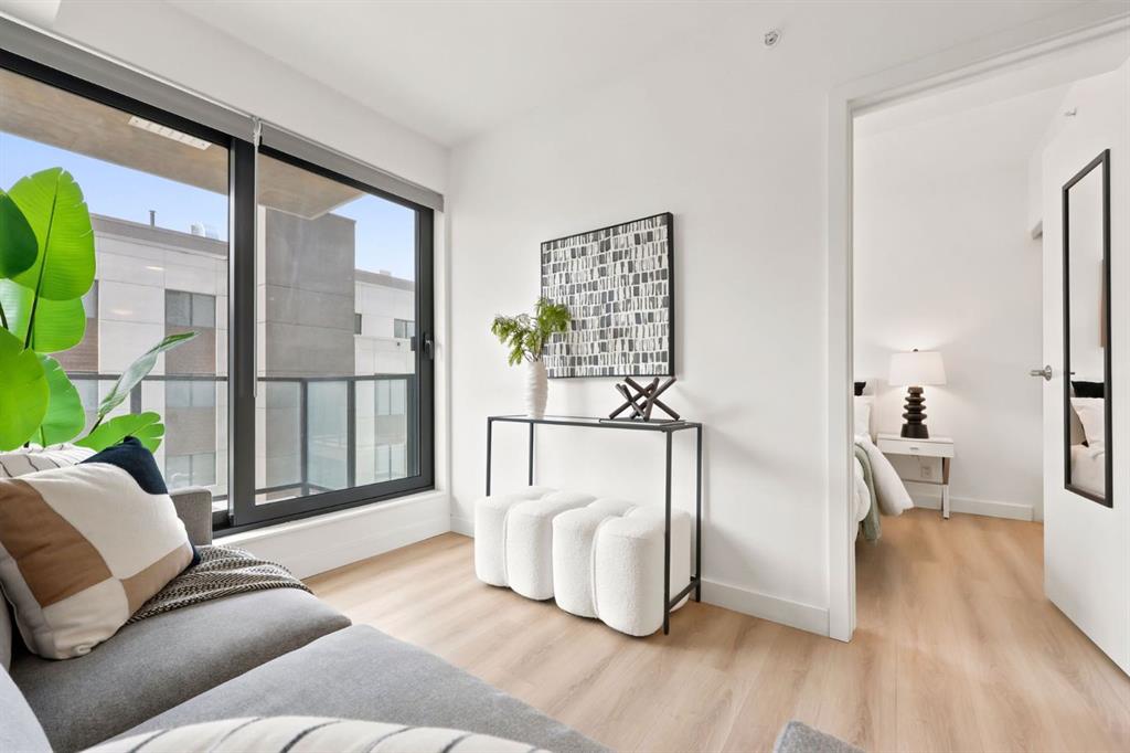 Picture for 311, 123 4 Street 