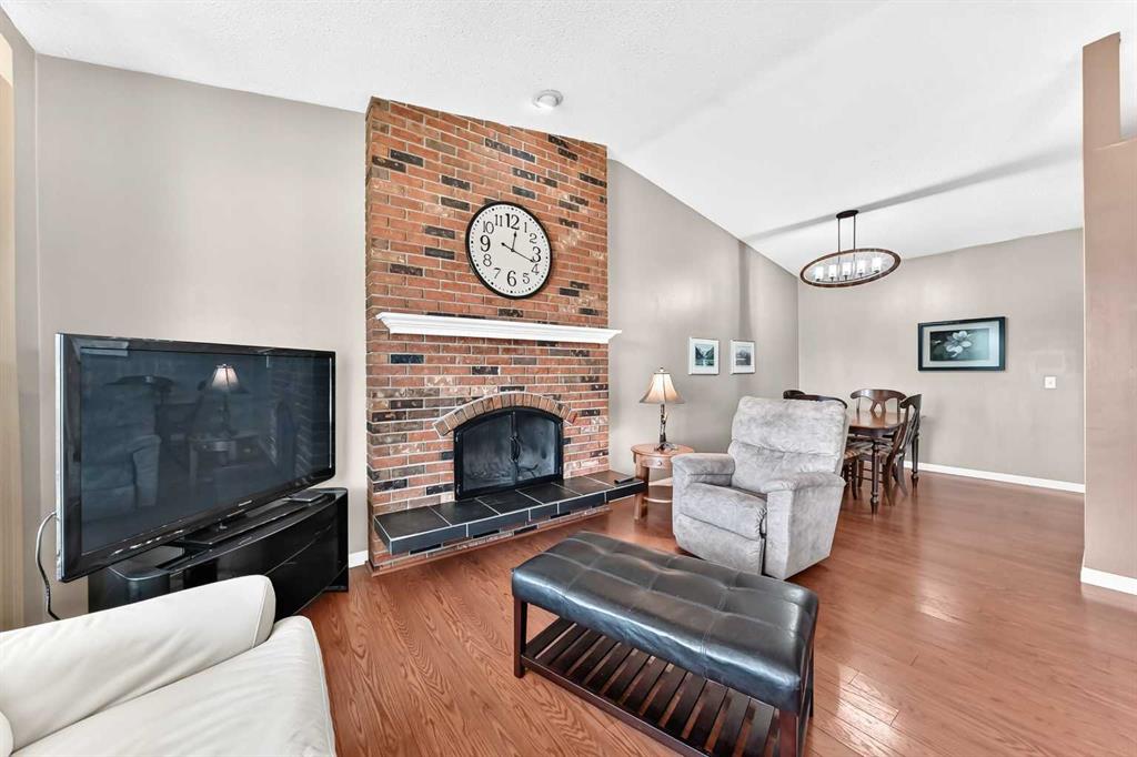 Picture for 11335 Braeside Drive SW