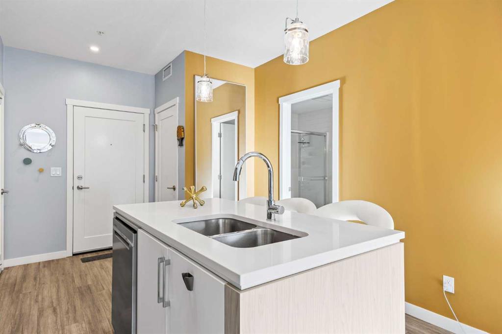 Picture for 207, 138 Sage Valley Common NW https://www.cirrealty.ca/reb/creb/68/A2265868_12.jpg
