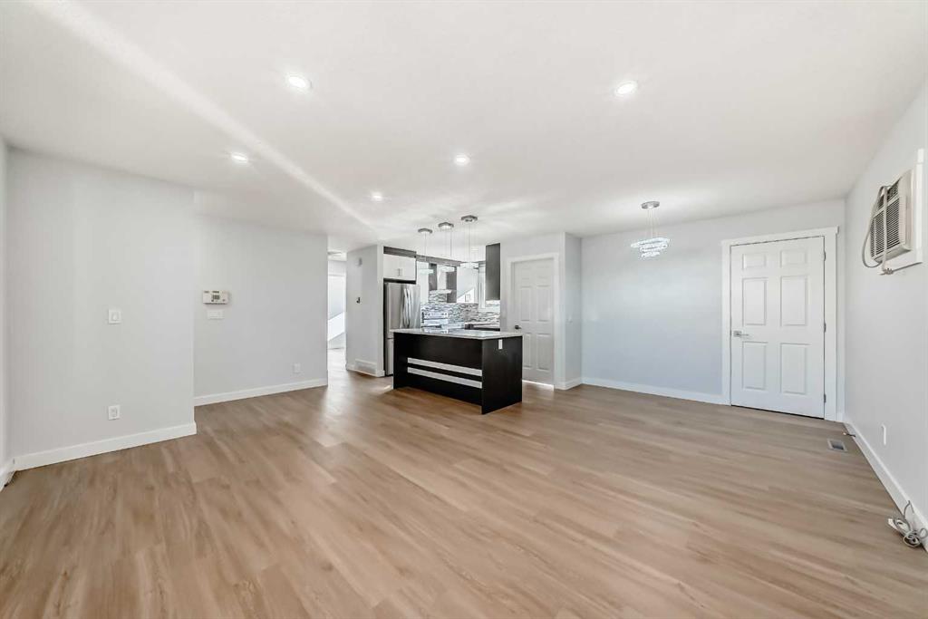 Picture for 207 Pinecliff Way NE https://www.cirrealty.ca/reb/creb/68/A2266568_20.jpg