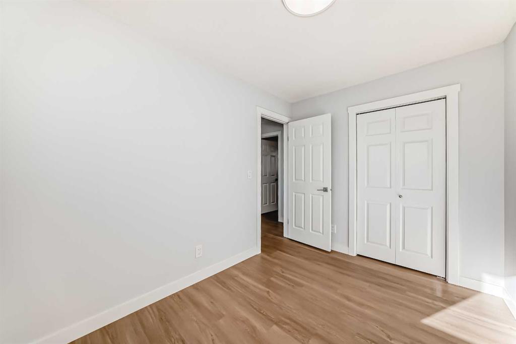 Picture for 207 Pinecliff Way NE https://www.cirrealty.ca/reb/creb/68/A2266568_27.jpg