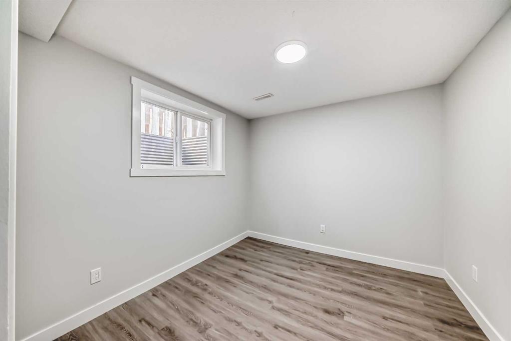 Picture for 207 Pinecliff Way NE https://www.cirrealty.ca/reb/creb/68/A2266568_41.jpg