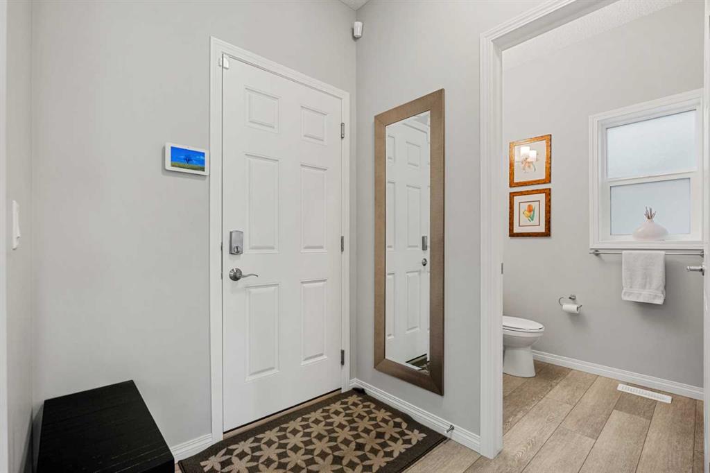 Picture for 1020 Chinook Gate Heath SW