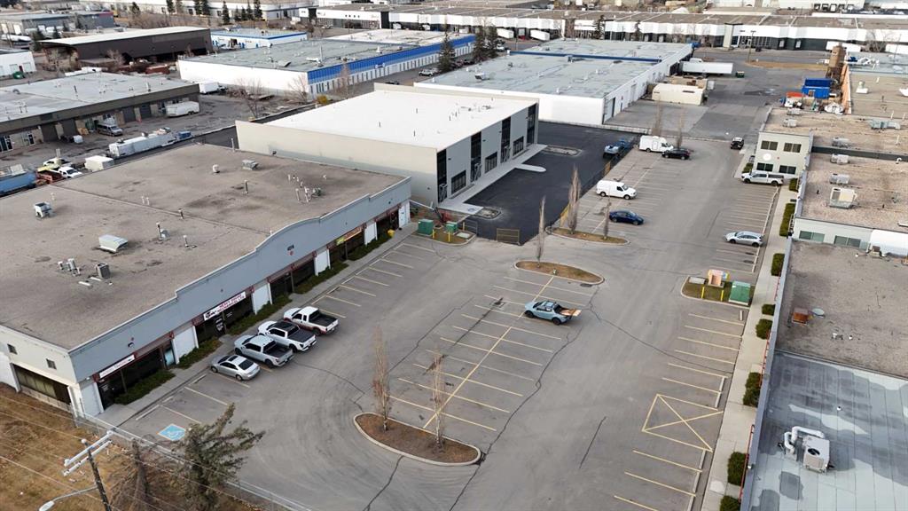 Picture for 5, 4316 64 Avenue SE