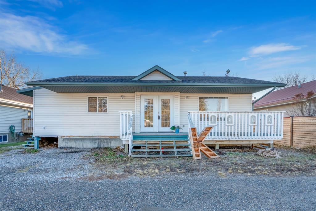 Picture for 2, 5098 52 Avenue 