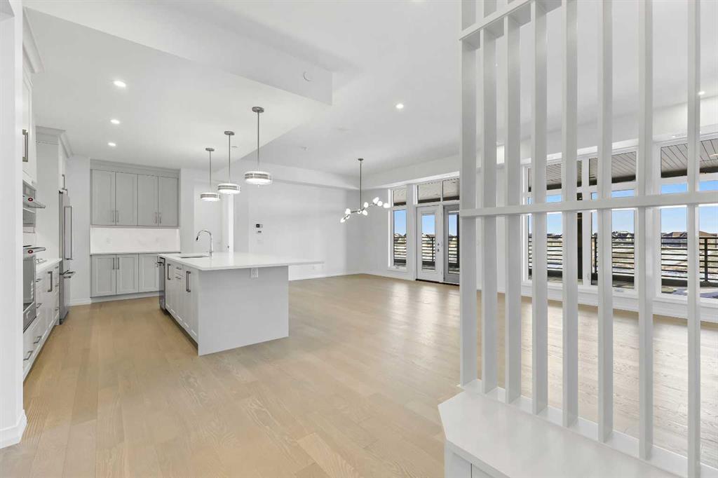 Picture for 301, 140 Marina Cove SE