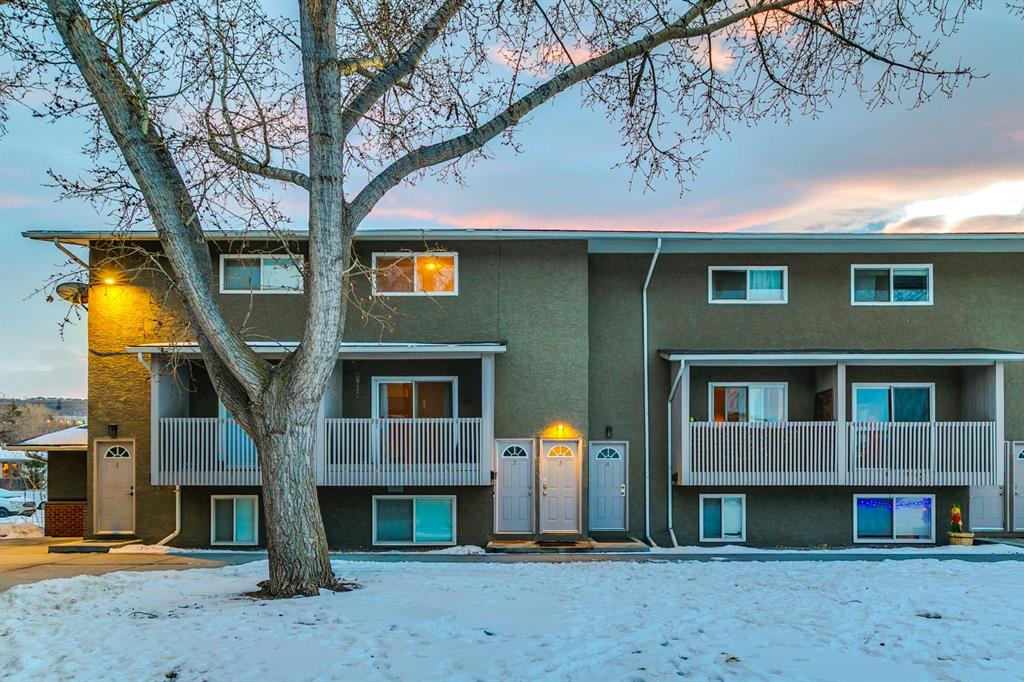 Picture for 3, 8112 36 Avenue NW