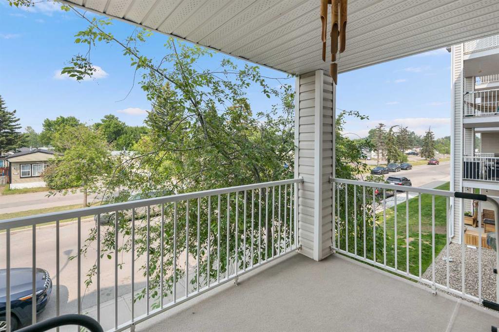 Picture for 2210, 6224 17 Avenue SE