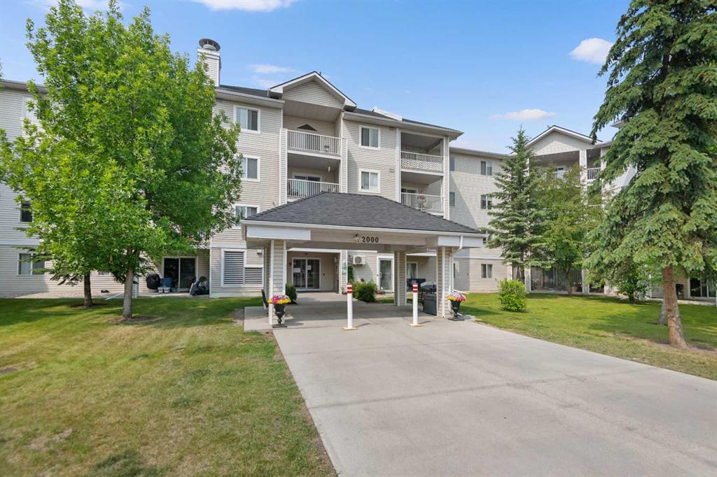 Picture for 2210, 6224 17 Avenue SE