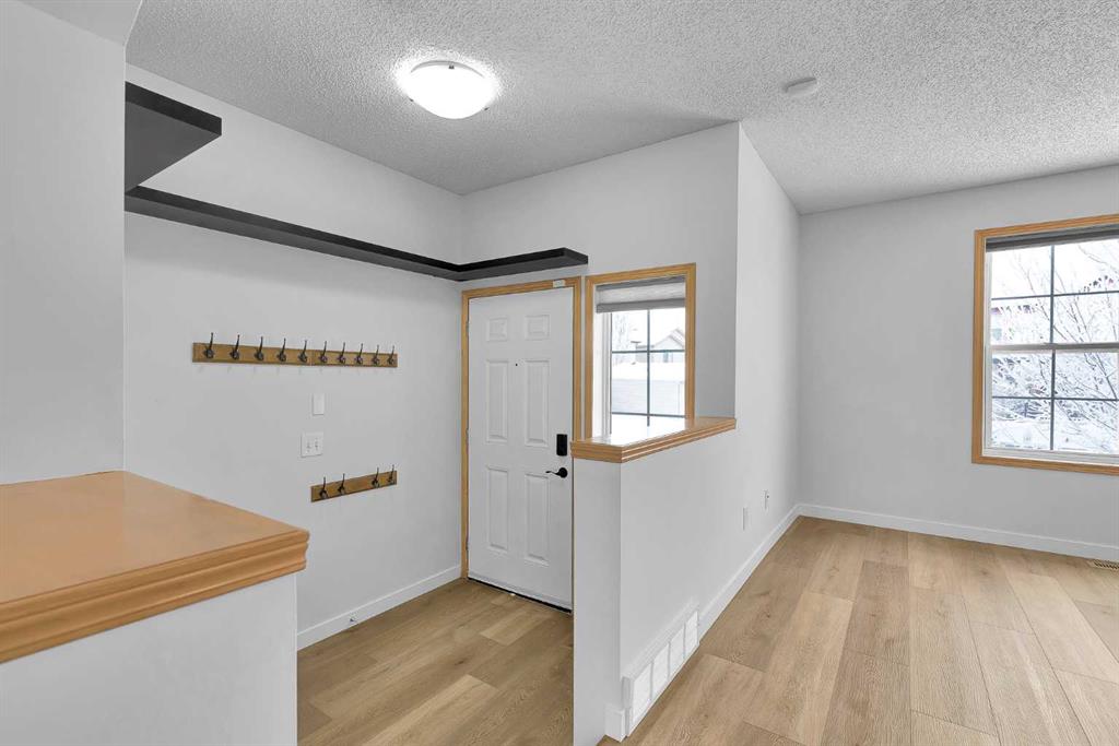 Picture for 89 Covebrook Place NE