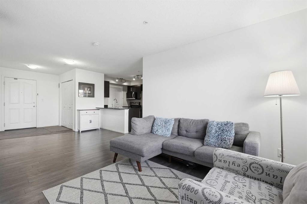 Picture for 210, 7110 80 Avenue NE