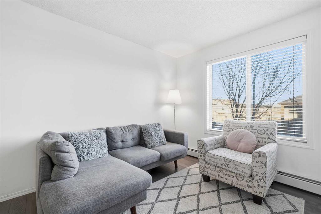 Picture for 210, 7110 80 Avenue NE