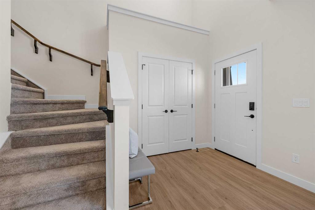 Picture for 28 Buffaloberry Manor SE