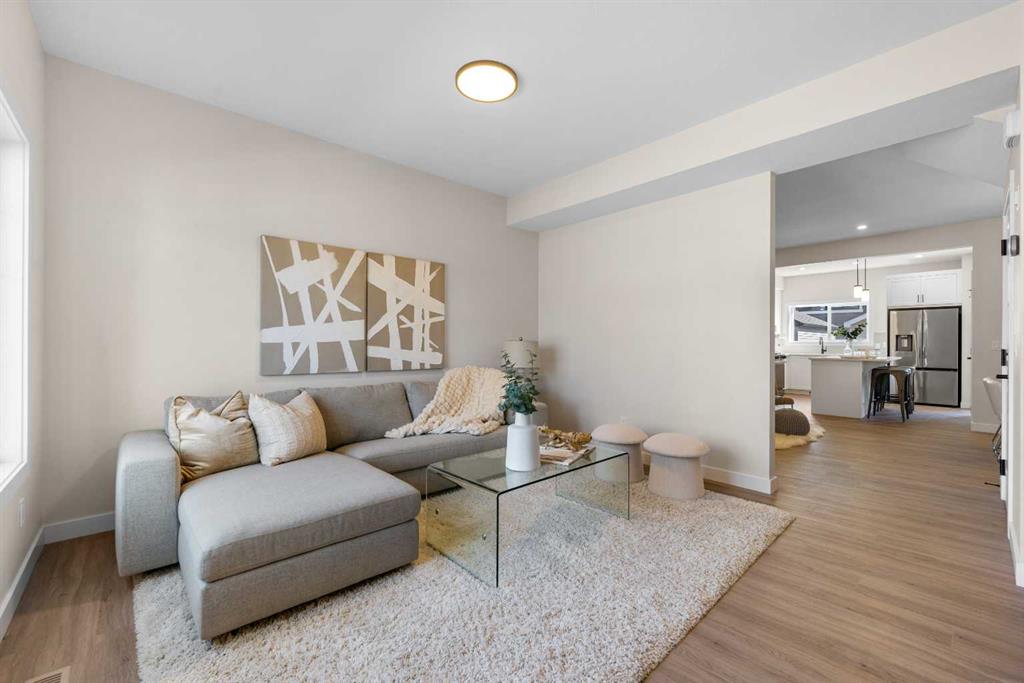 Picture for 28 Buffaloberry Manor SE