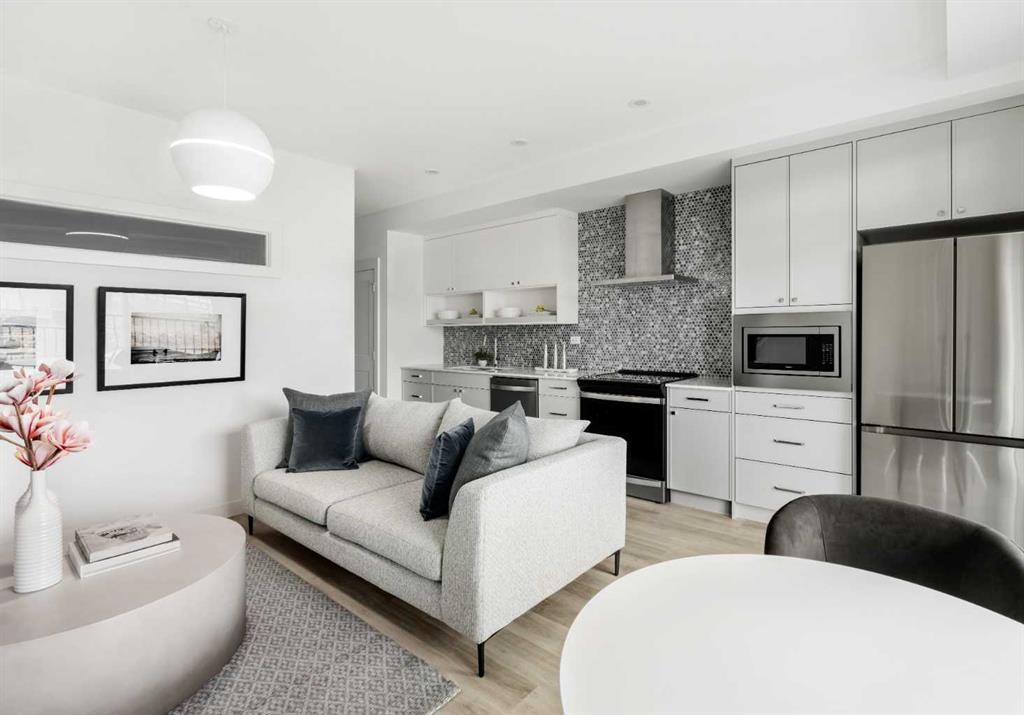 Picture for 210, 60 Water Cove SE