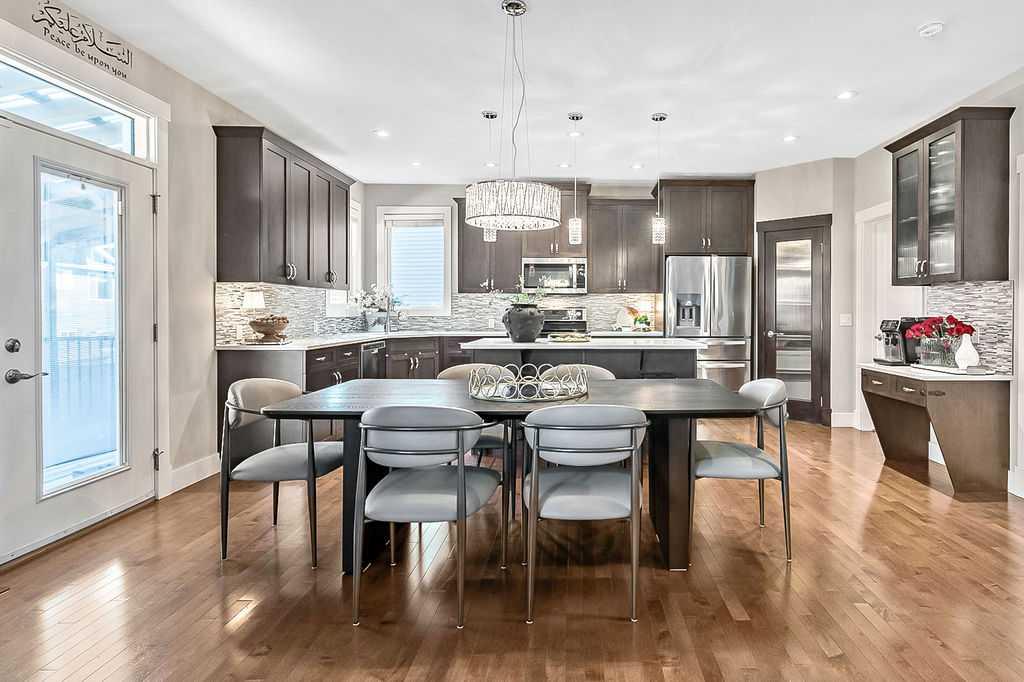 Picture for 112 Kinniburgh Close 