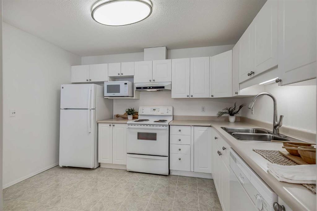 Picture for 3205, 3000 Sienna Park Green SW