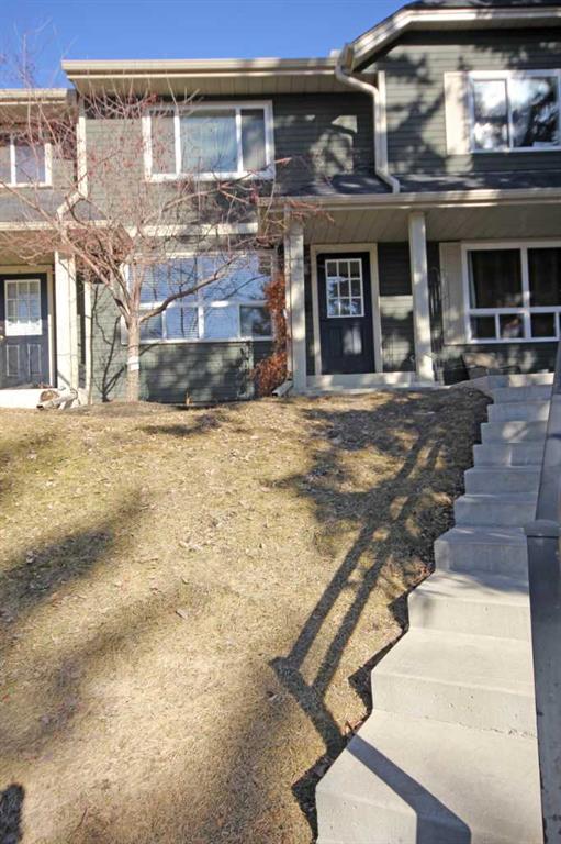 Picture for 641 Queensland Place SE