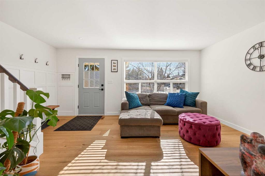 Picture for 641 Queensland Place SE